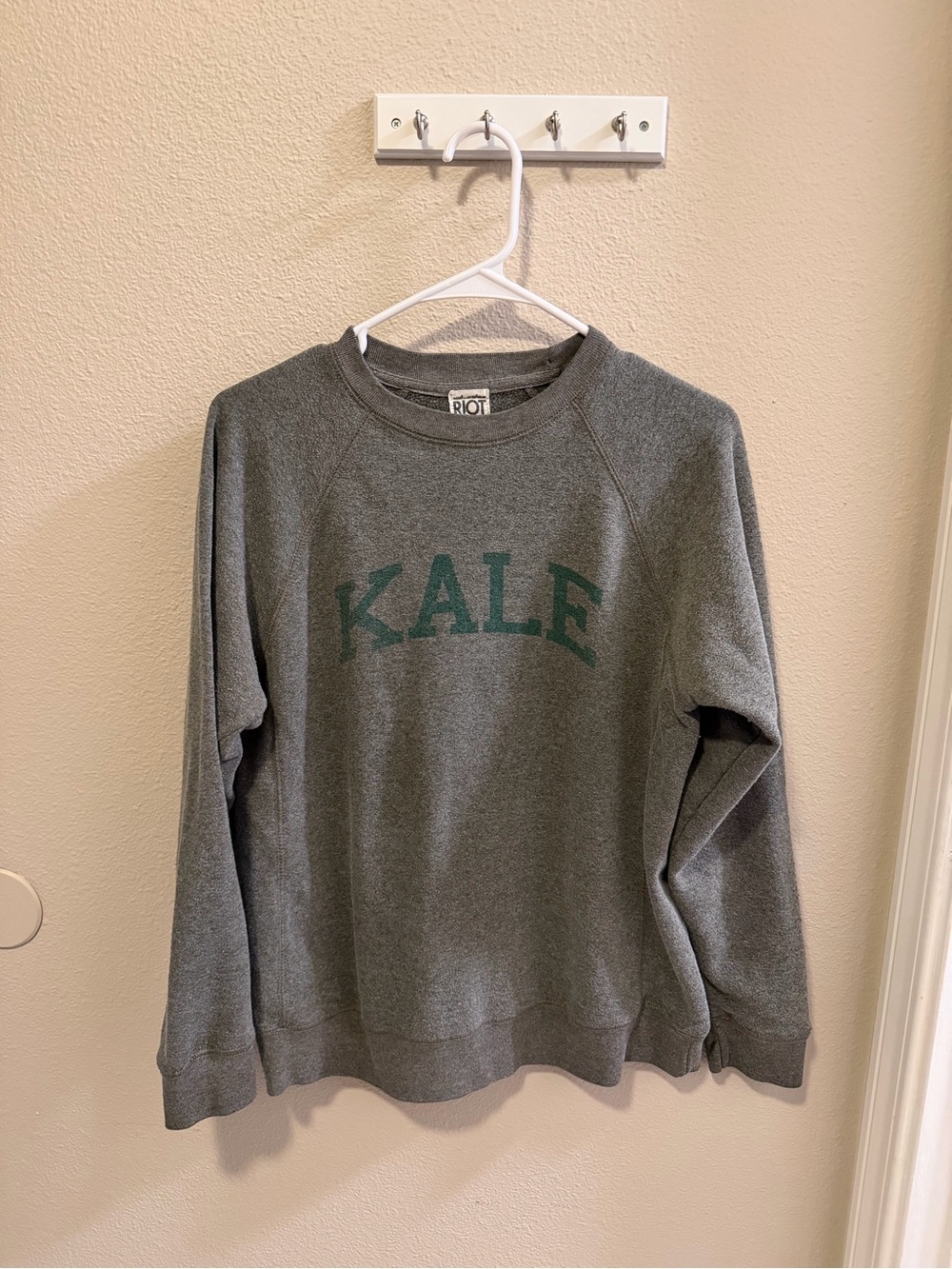 Riot KALE Graphic Crewneck Sweatshirt - Gray
